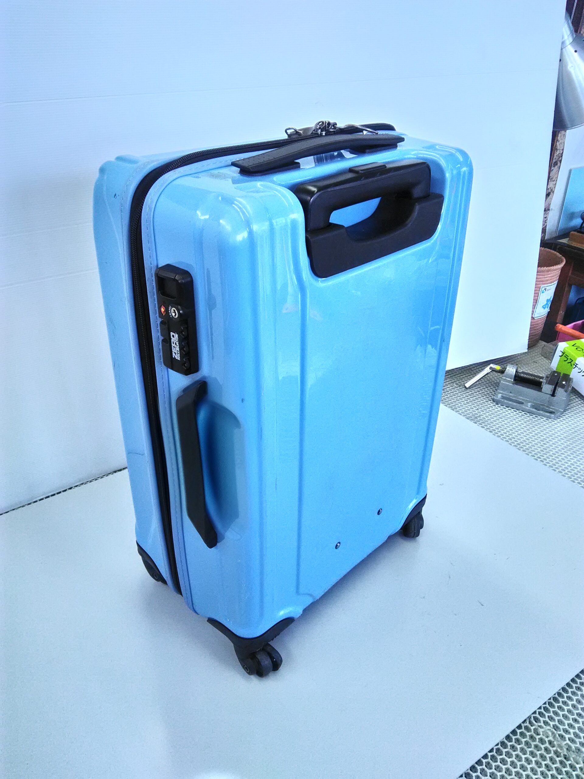 ゼロハリバートン スーツケース 未使用 - バッグ