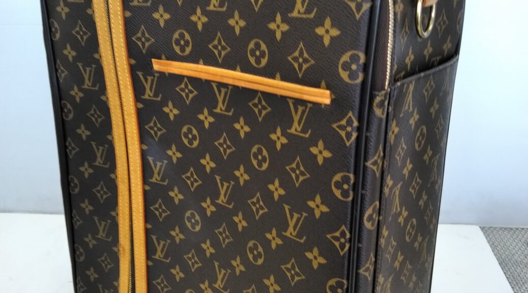 LOUIS VUITTON・ヴィトン - スーツケースの修理工房 節約塾