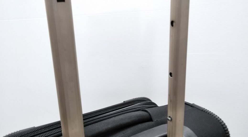 穴を追加して長さ調整可能にしました